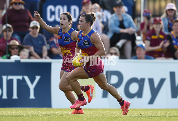 AFLW 2025 Round 05 - Brisbane v North Melbourne - A-62832627