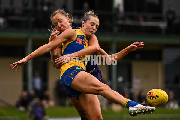 AFLW 2025 Round 05 - Fremantle v West Coast - A-62833969