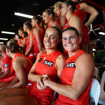 AFLW 2025 Media - Gold Coast Team Photo Day